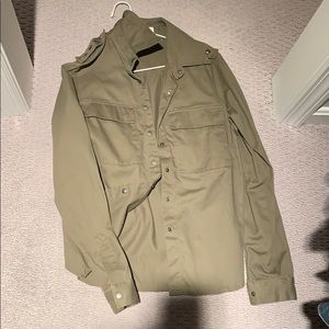 Army green button down jacket. Never worn